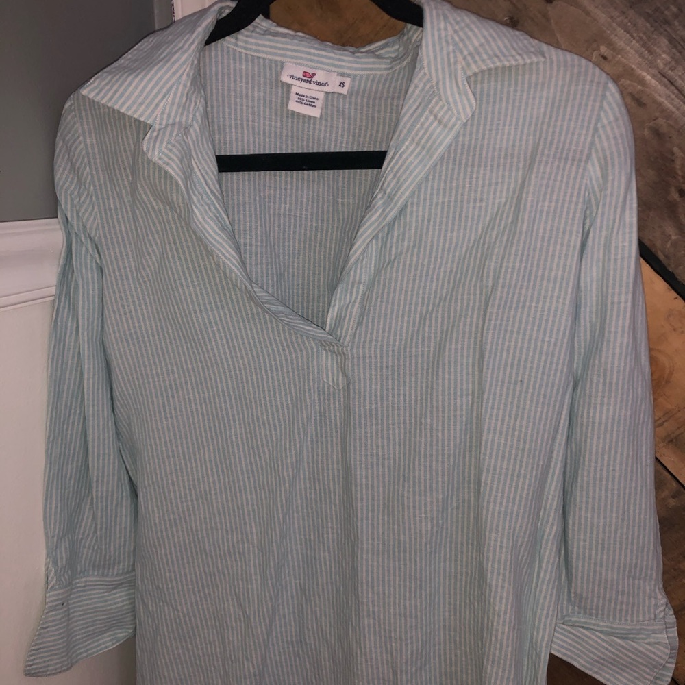 Vineyard Vines quarter sleeve